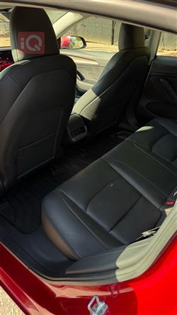 تسلا موديل 3